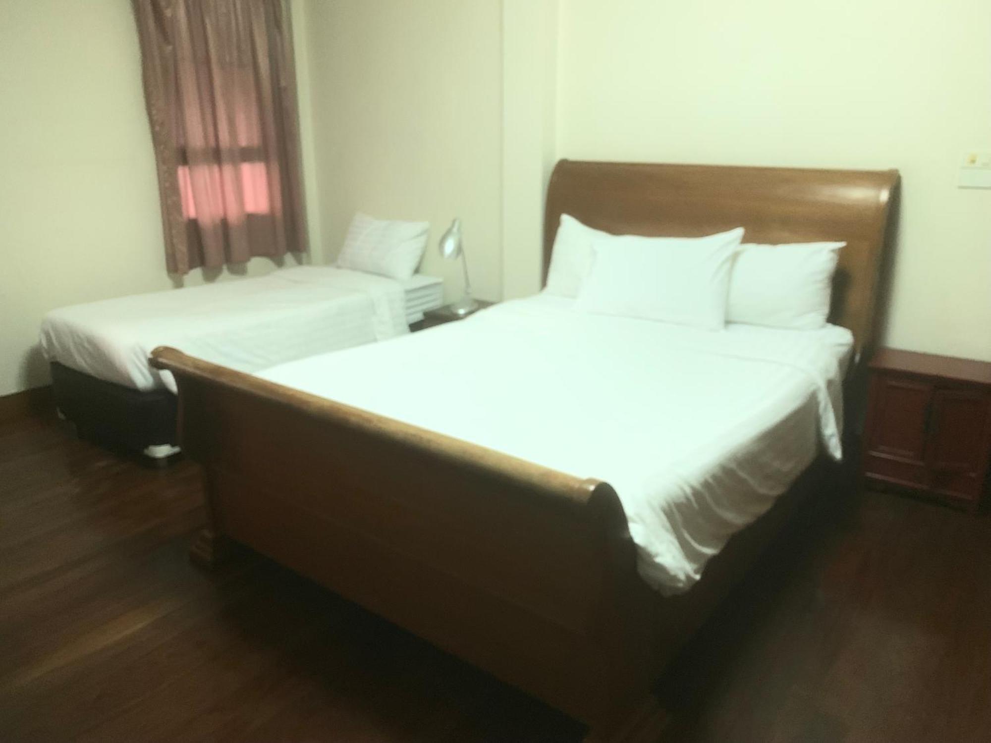 Baan Tanwa - Mrt Ratchadapisek Bangkok